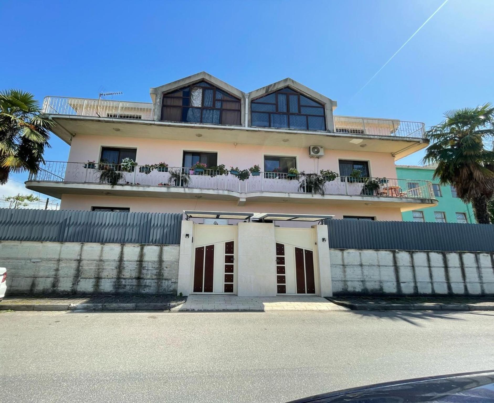 Blissful Hostel Shkoder Luaran gambar